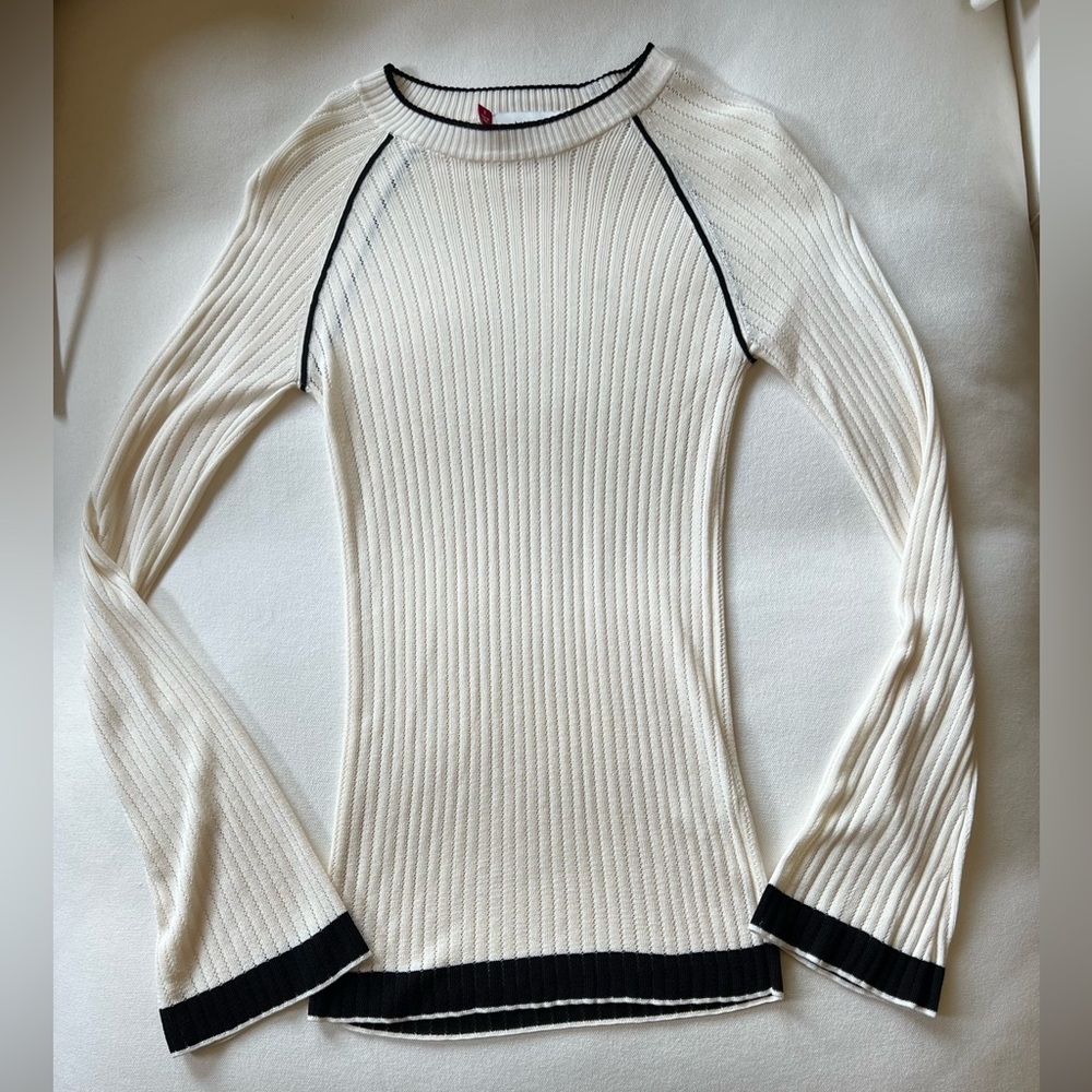 Misha Nonoo Long Sleeve Ribbed Knit Sweater Medium